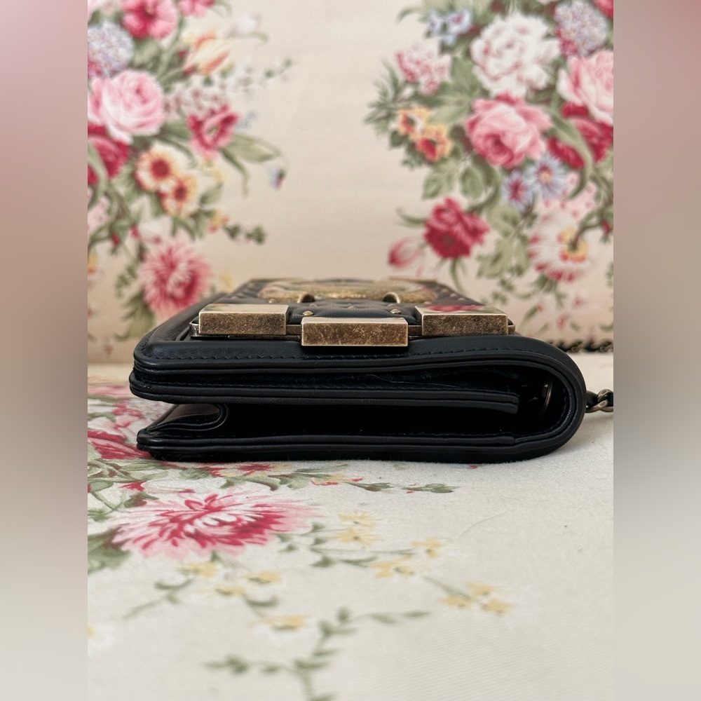 Authentic Chanel Purse. - Picture 4 of 12